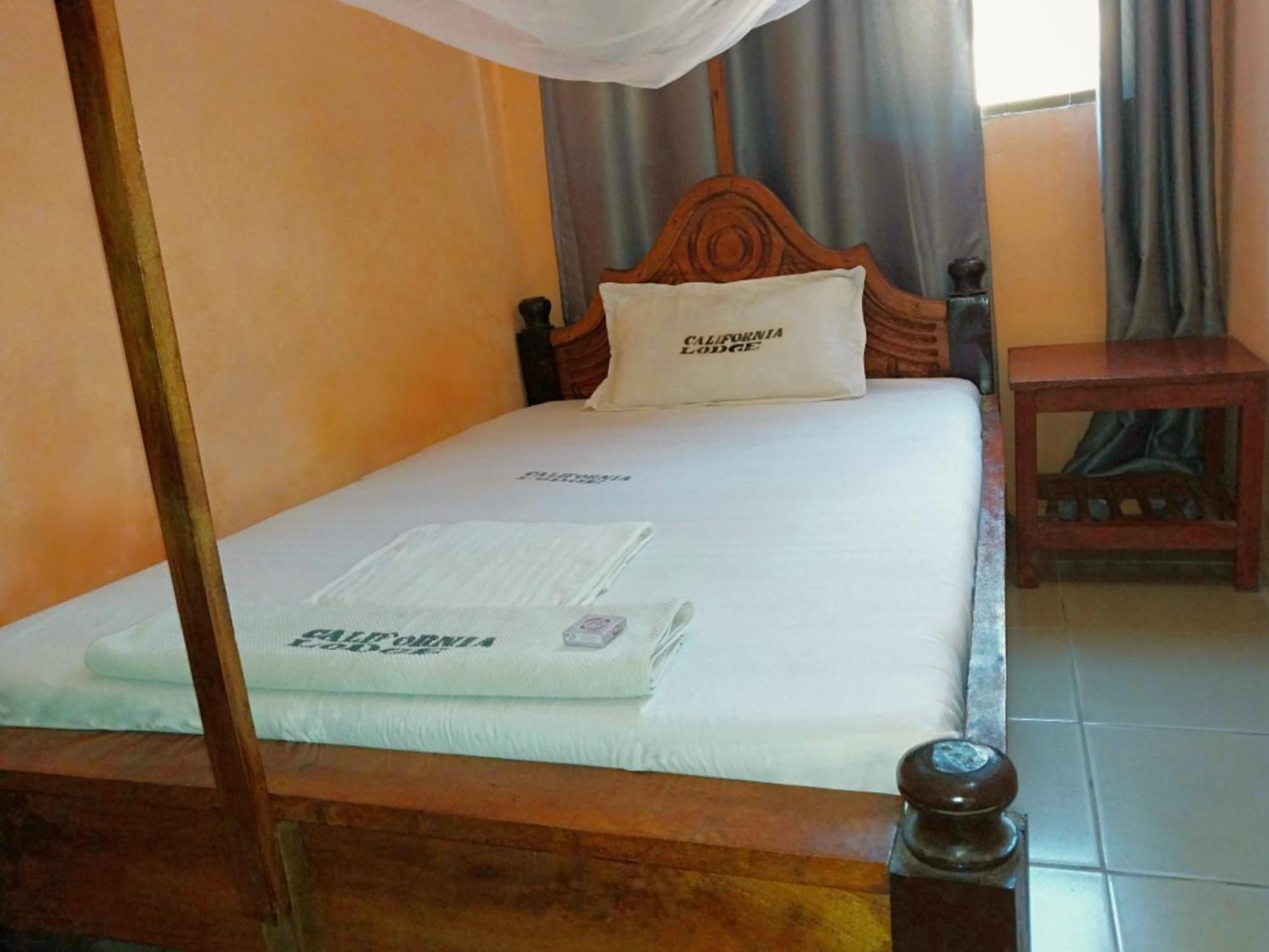 California Lodge Bagamoyo Bagian luar foto