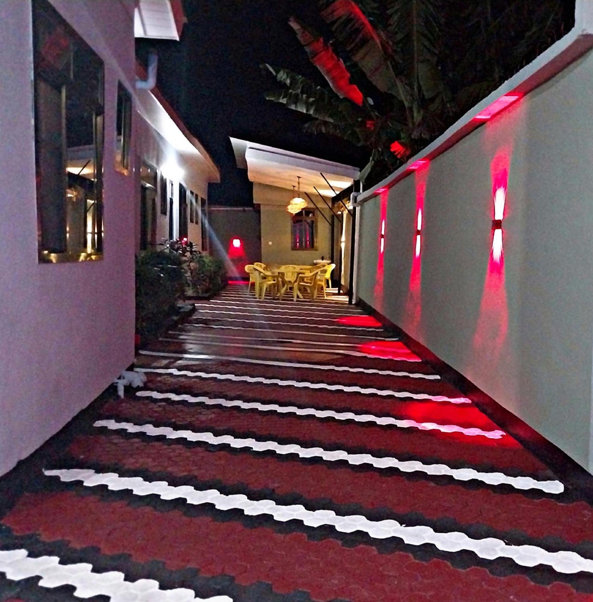 California Lodge Bagamoyo Bagian luar foto