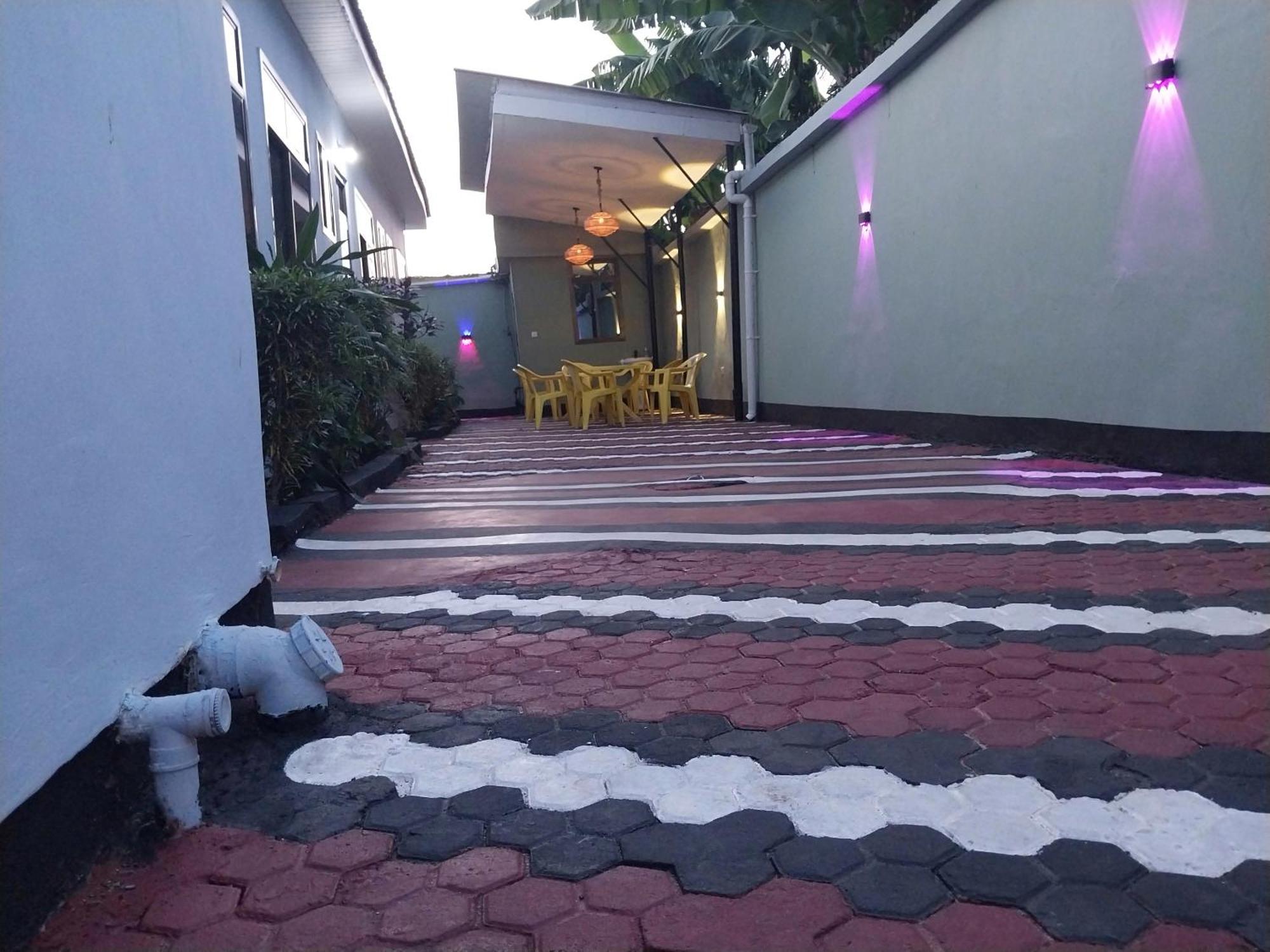 California Lodge Bagamoyo Bagian luar foto